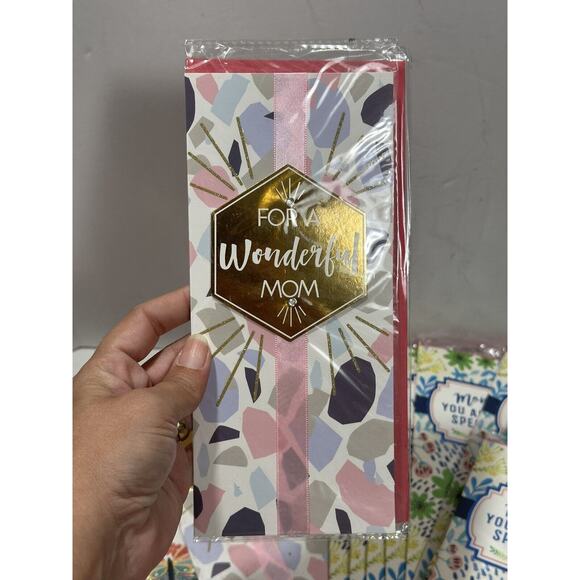 Lot Of 19 Voila Mother's Day Cards Lovely Wonderful Special Mom New + Envelopes - Picture 6 of 14